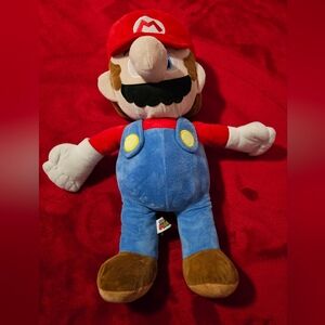 Official Nintendo Super Mario Bros 2019 Large Jumbo 24" Tall Mario Plush.
